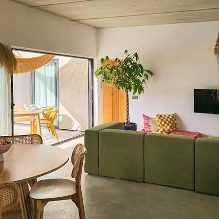 Coco's House לאחארס